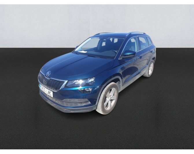 Renting cocheSKODA KAROQ