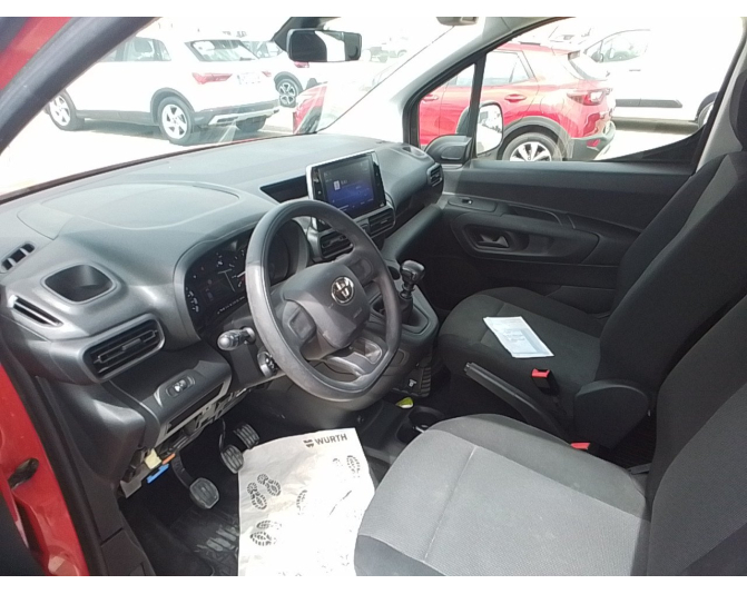 TOYOTA PROACE CITY VERSO