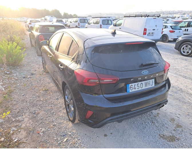 FORD FOCUS