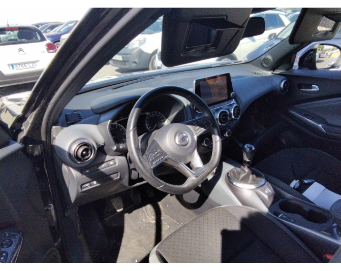 NISSAN JUKE