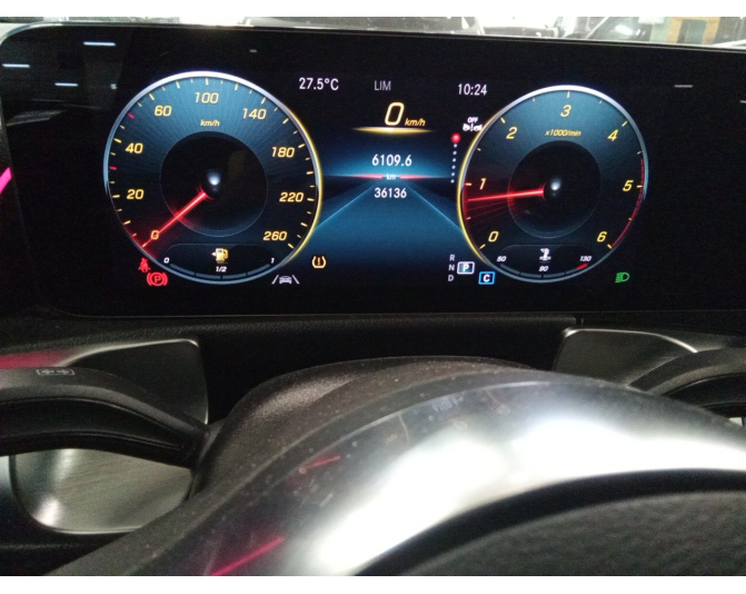 MERCEDES GLB