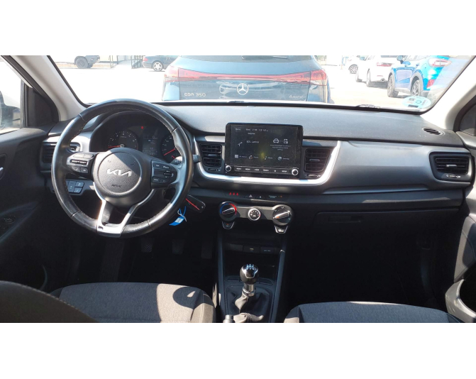 KIA STONIC