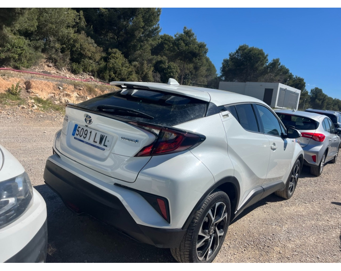 TOYOTA C-HR