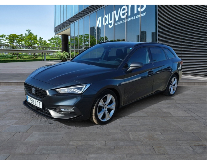 Renting cocheSEAT LEON
