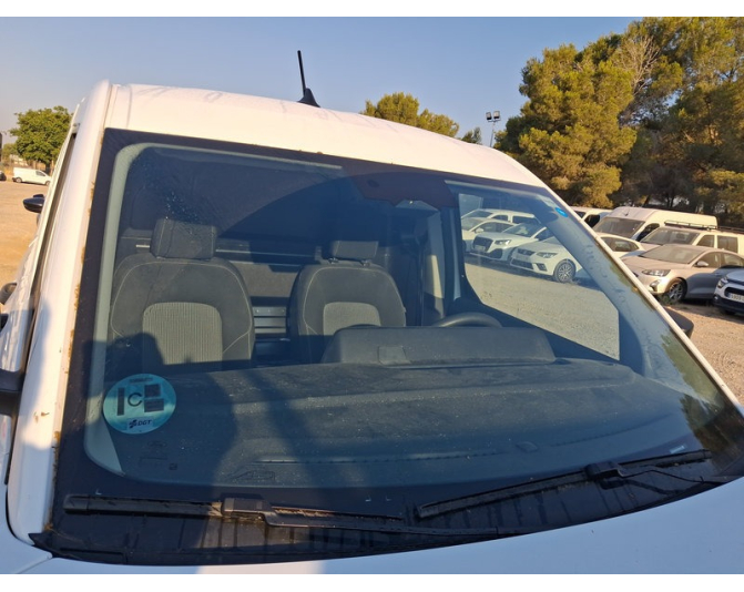 FORD TRANSIT COURIER