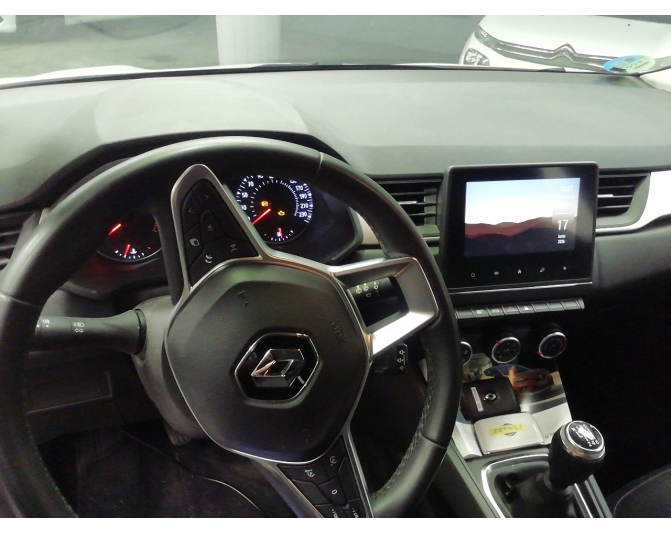 RENAULT CAPTUR