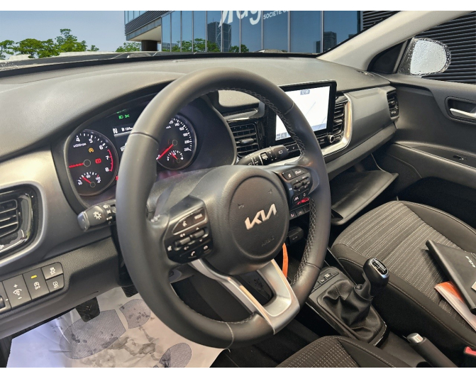 KIA STONIC