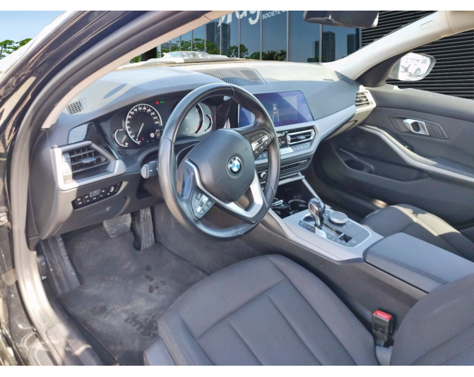 BMW SERIES 3