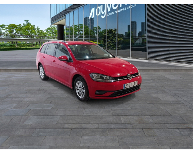 VOLKSWAGEN GOLF