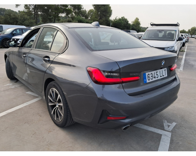 BMW SERIES 3