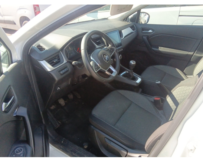 RENAULT CAPTUR