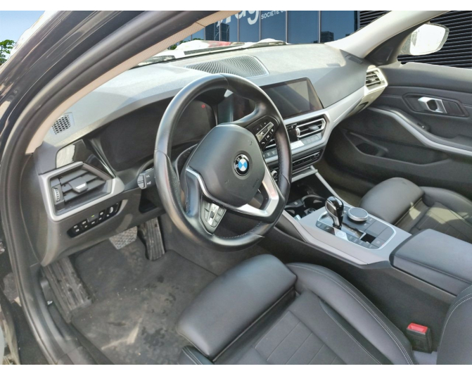 BMW SERIES 3
