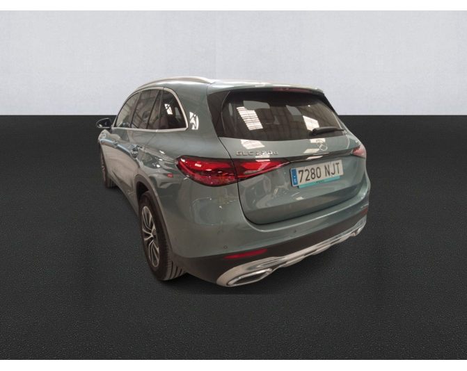MERCEDES GLC