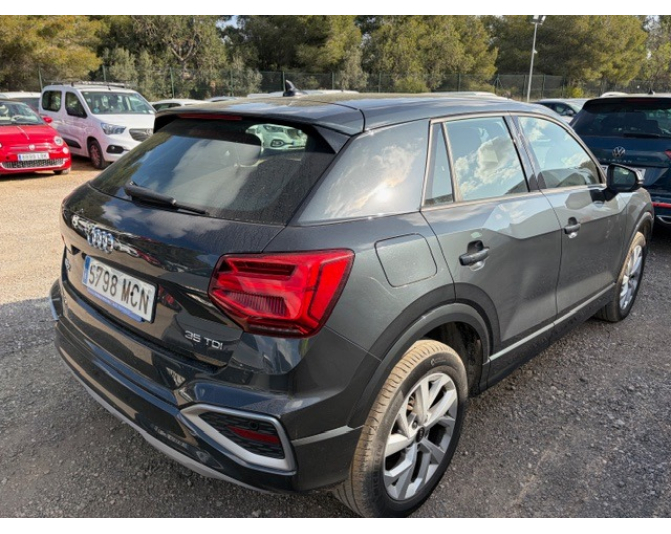 AUDI Q2