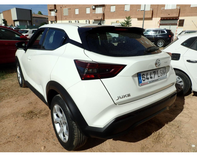 NISSAN JUKE