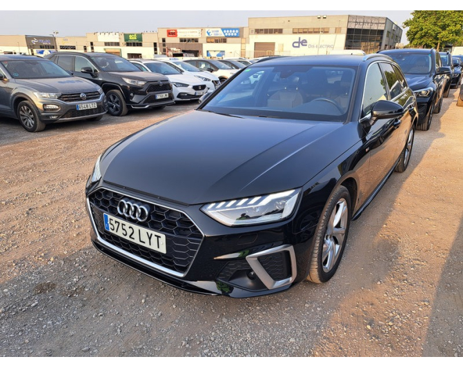 Renting cocheAUDI A4