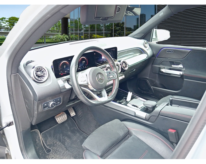 MERCEDES GLB