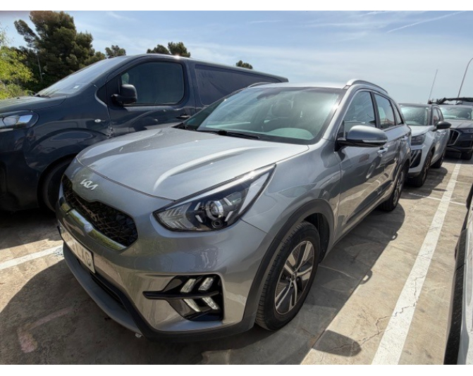Renting cocheKIA NIRO