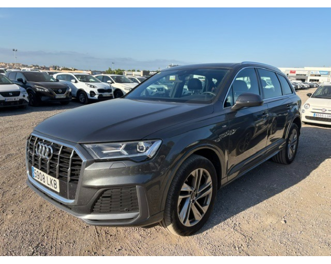 Renting cocheAUDI Q7