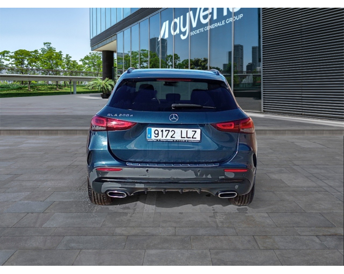 MERCEDES GLA