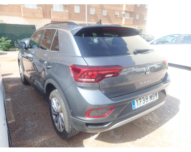 VOLKSWAGEN T-ROC