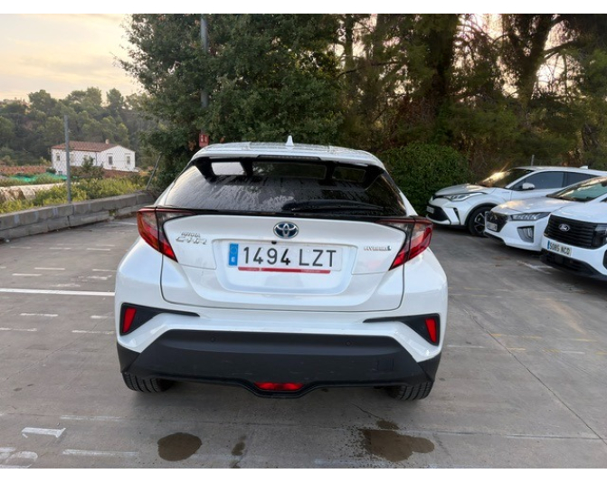 TOYOTA C-HR