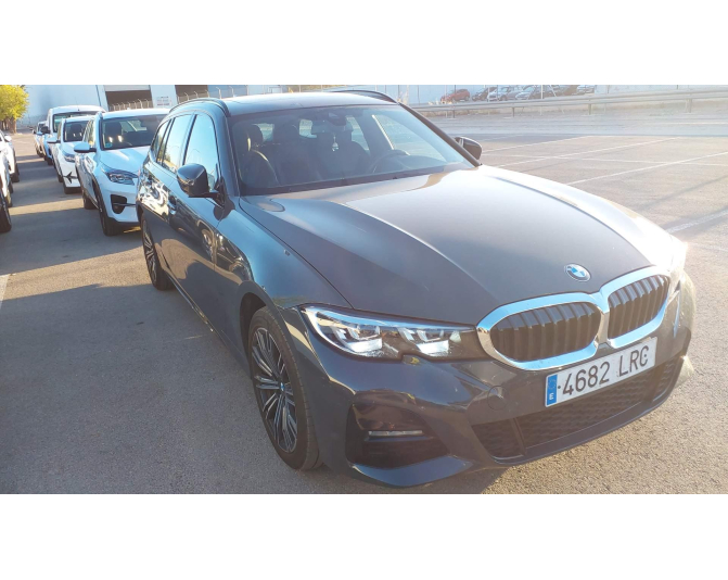 BMW SERIES 3