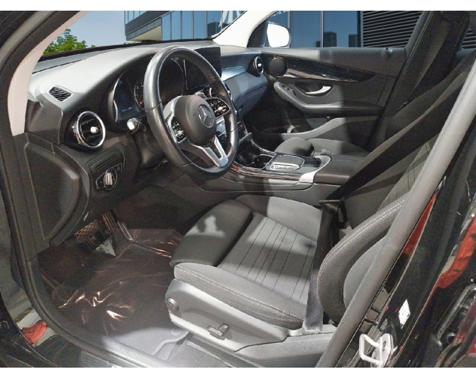MERCEDES GLC-CLASS