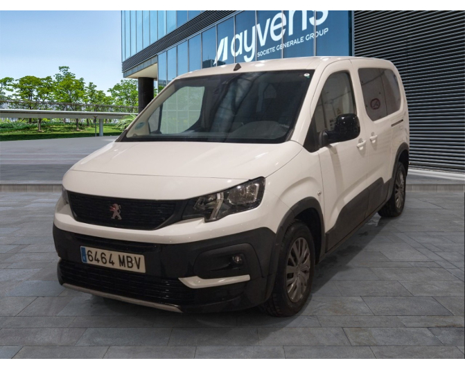 Renting cochePEUGEOT RIFTER