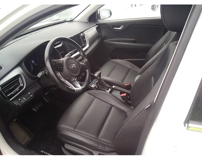 KIA STONIC