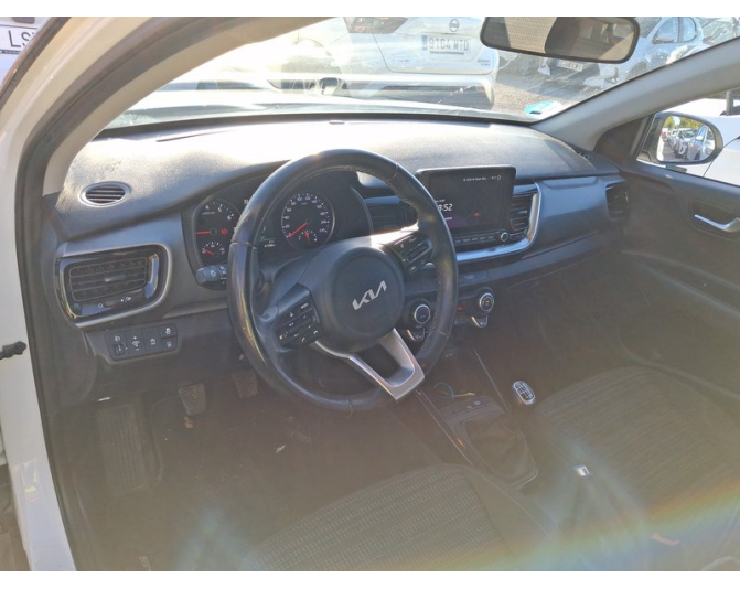 KIA STONIC