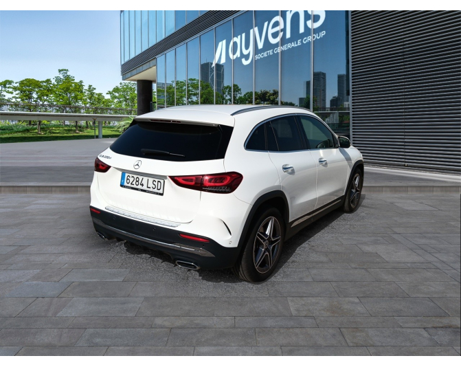 MERCEDES GLA
