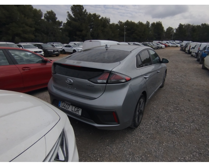 HYUNDAI IONIQ