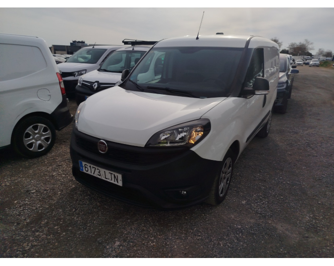 Renting cocheFIAT DOBLO CARGO
