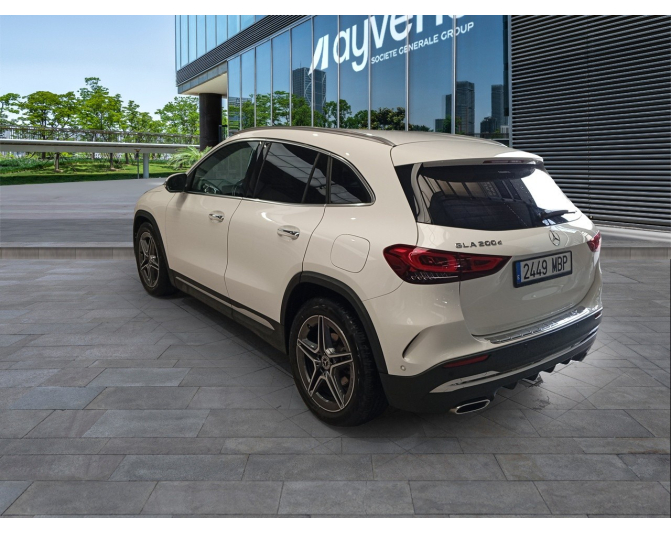 MERCEDES GLA