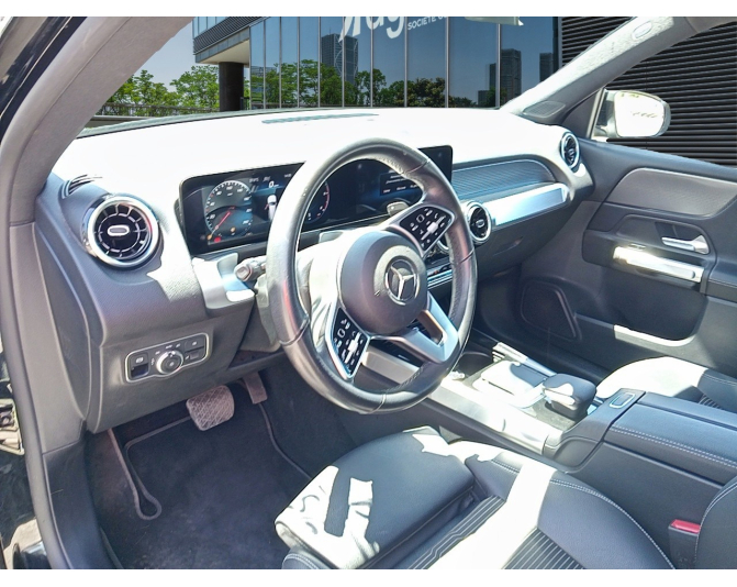 MERCEDES GLB