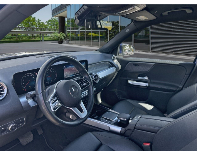 MERCEDES GLB