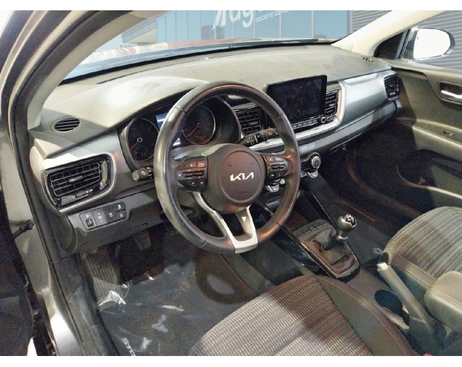 KIA STONIC