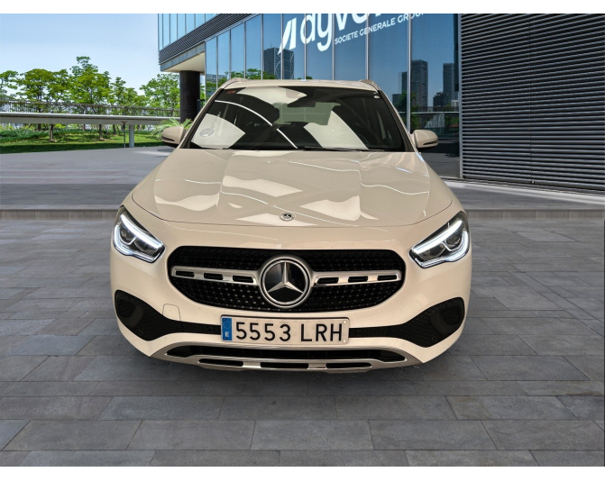 MERCEDES GLA