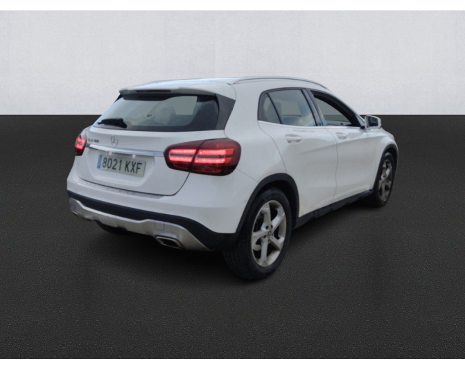 MERCEDES GLA-CLASS