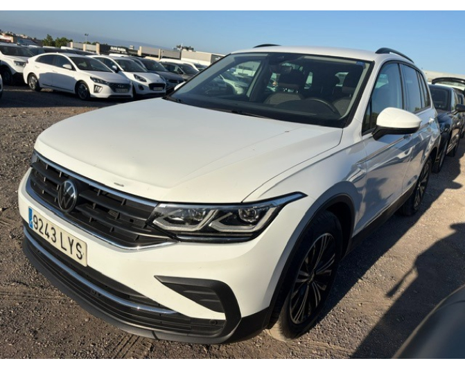Renting cocheVOLKSWAGEN TIGUAN