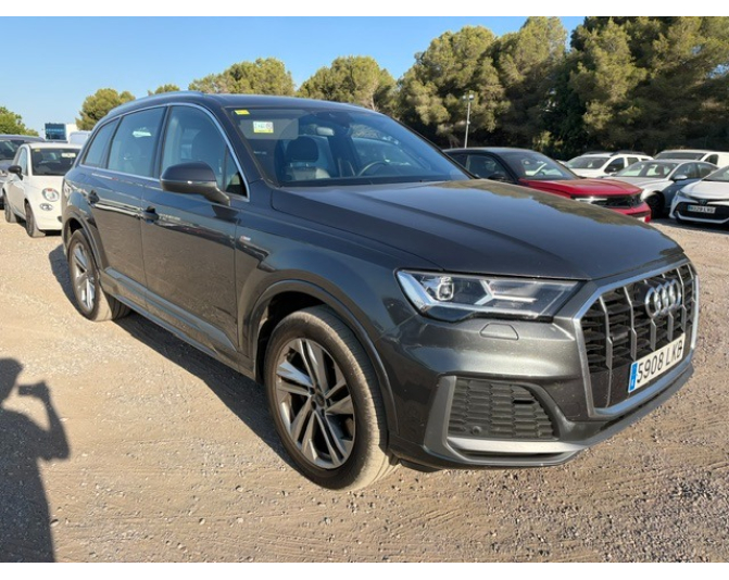 AUDI Q7