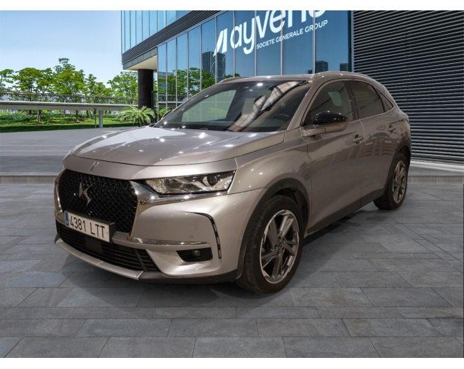 Renting cocheDS DS 7 CROSSBACK