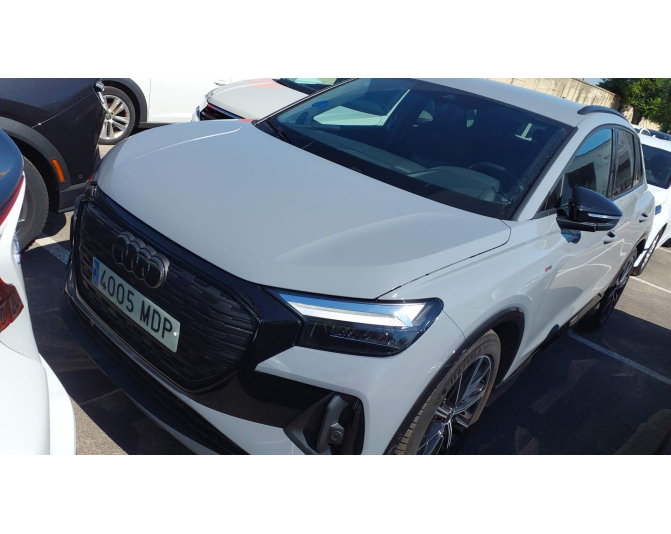 Renting cocheAUDI Q4