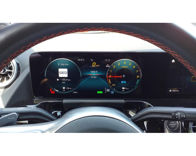 MERCEDES GLA