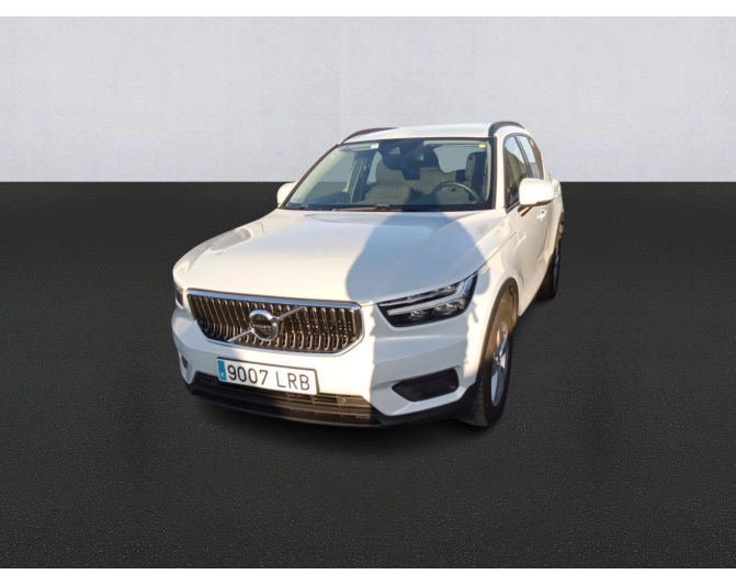 Renting cocheVOLVO XC40