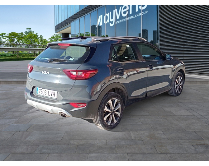 KIA STONIC