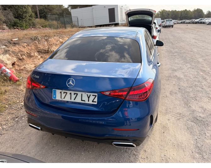MERCEDES C-CLASS