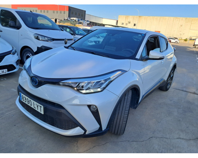 Renting cocheTOYOTA C-HR