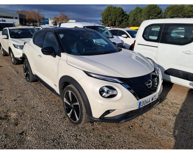 NISSAN JUKE
